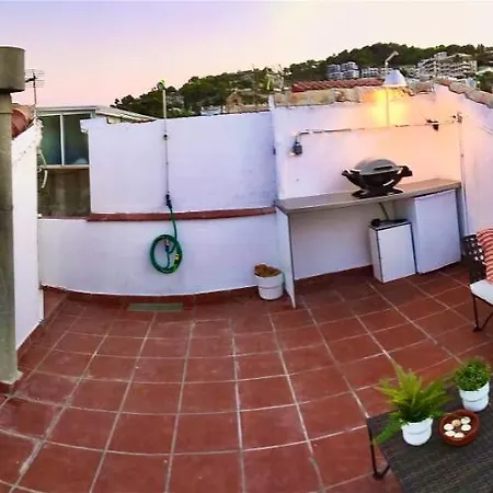 Tossa Center Attic & Terrace Apartment Tossa de Mar Exterior photo
