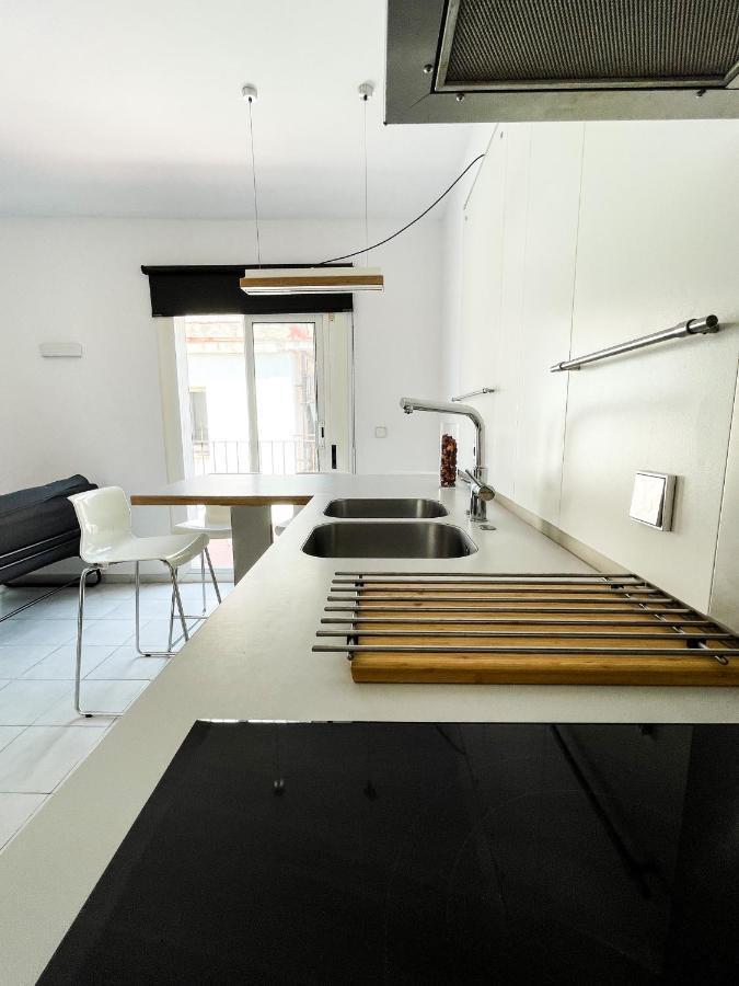 Tossa Center Attic & Terrace Apartment
